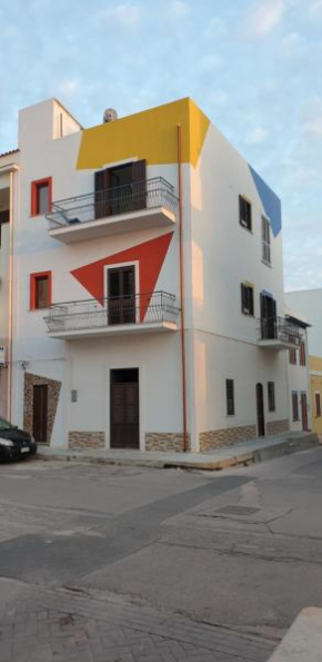 RgB_Apartments, Lampedusa e Linosa